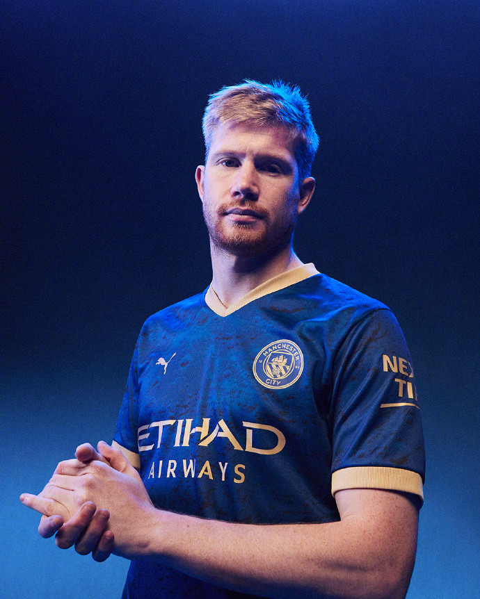 这队的攻防切换太流畅了