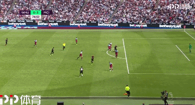 替补席没啥存在感！湖人首发5虎合砍102分